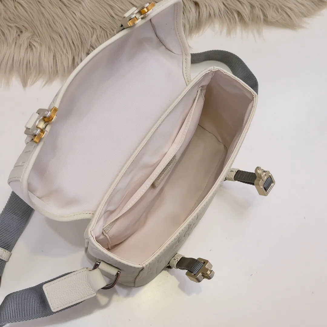 All categories 💚 Top version men’s bags 💚 DIOR 2025 official website new DIOR crossbody bag