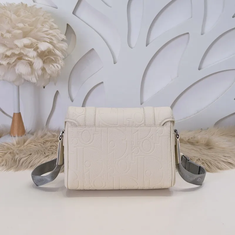 All categories 💚 Top version men’s bags 💚 DIOR 2025 official website new DIOR crossbody bag