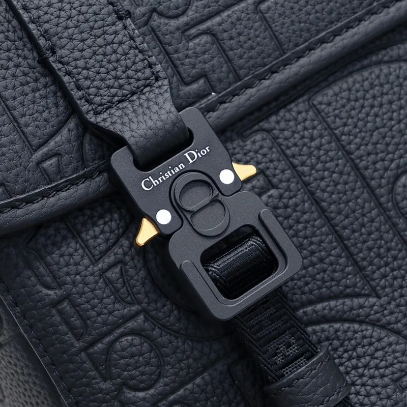 All categories 💚 Top version men’s bags 💚 DIOR 2025 official website new DIOR crossbody bag