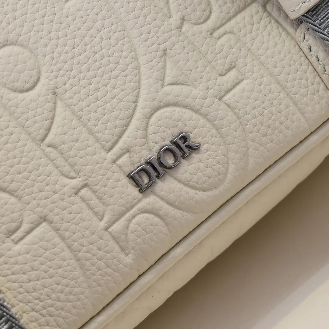 All categories 💚 Top version men’s bags 💚 DIOR 2025 official website new DIOR crossbody bag