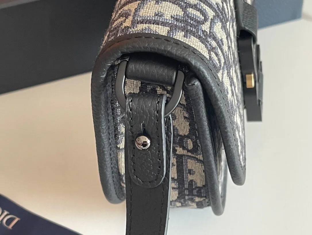 All categories 💚 Top version men’s bags 💚 DIOR 2025 official website new DIOR crossbody bag