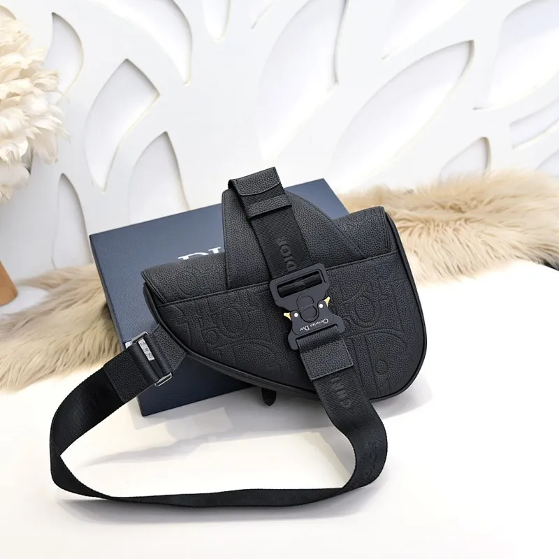 All categories 💚 Top version men’s bags 💚 DIOR 2025 official website new DIOR crossbody bag