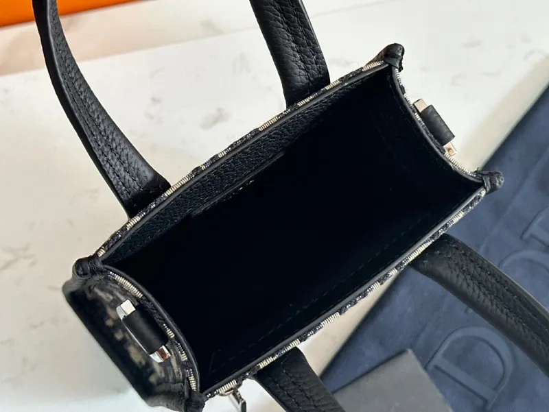 All categories 💚 Top version men’s bags 💚 DIOR 2025 official website new DIOR crossbody bag