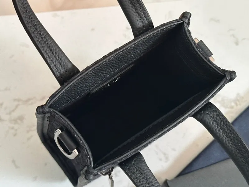 All categories 💚 Top version men’s bags 💚 DIOR 2025 official website new DIOR crossbody bag