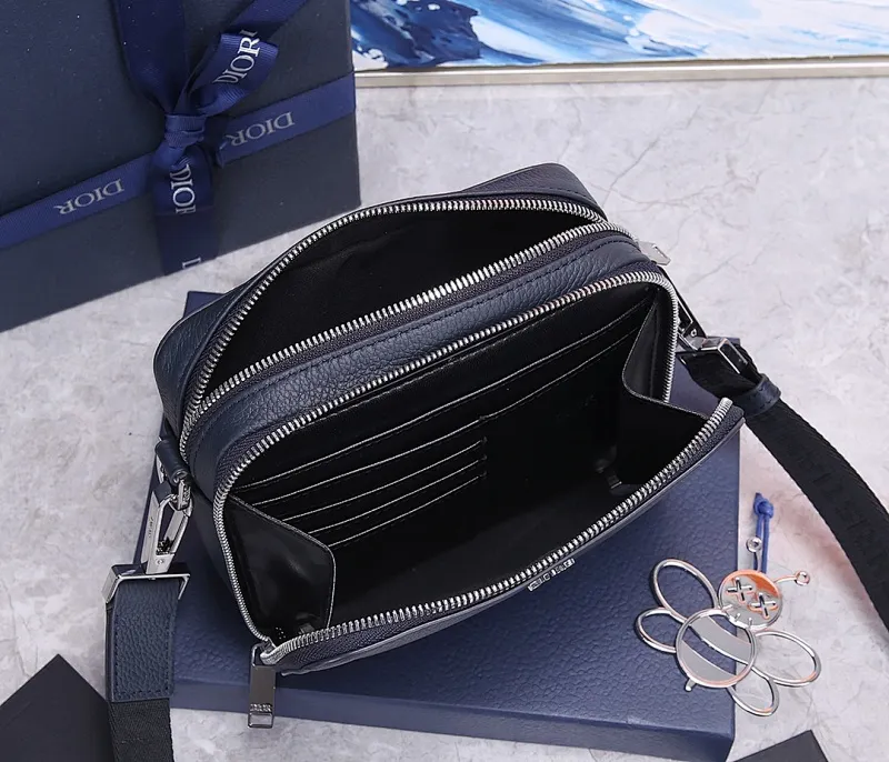All categories 💚 Top version men’s bags 💚 DIOR 2025 official website new DIOR crossbody bag