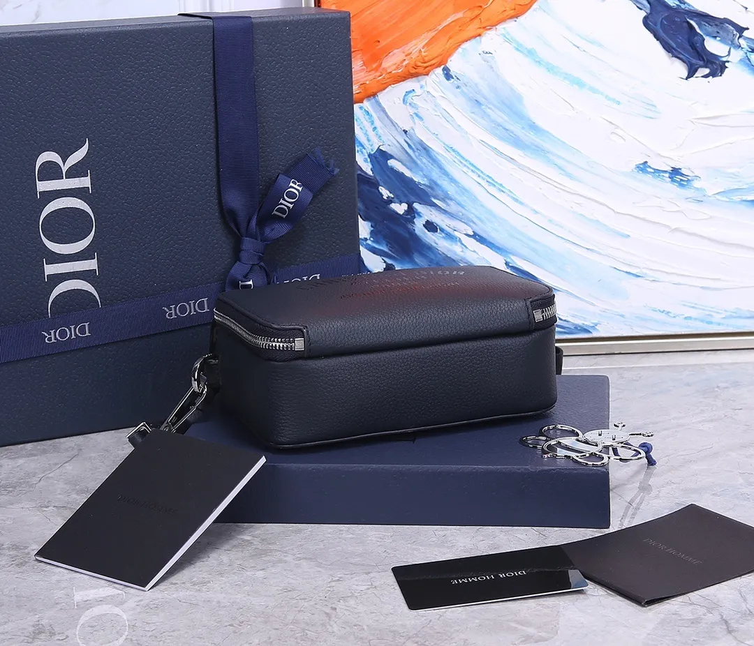 All categories 💚 Top version men’s bags 💚 DIOR 2025 official website new DIOR crossbody bag