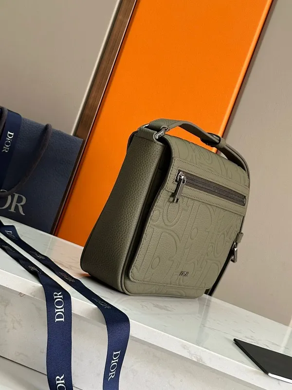 All categories 💚 Top version men’s bags 💚 DIOR 2025 official website new DIOR crossbody bag