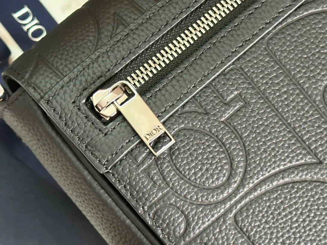 All categories 💚 Top version men’s bags 💚 DIOR 2025 official website new DIOR crossbody bag