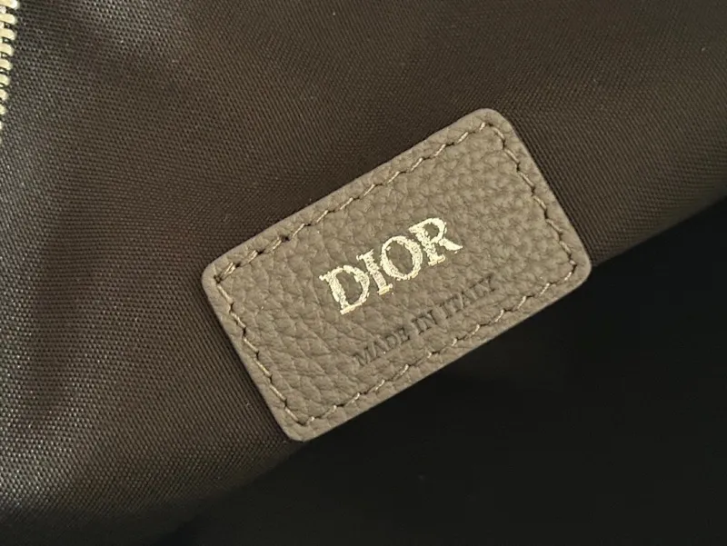 All categories 💚 Top version men’s bags 💚 DIOR 2025 official website new DIOR crossbody bag