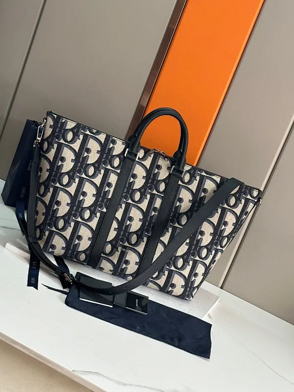 All categories 💚 Top version men’s bags 💚 DIOR 2025 official website new DIOR handbag