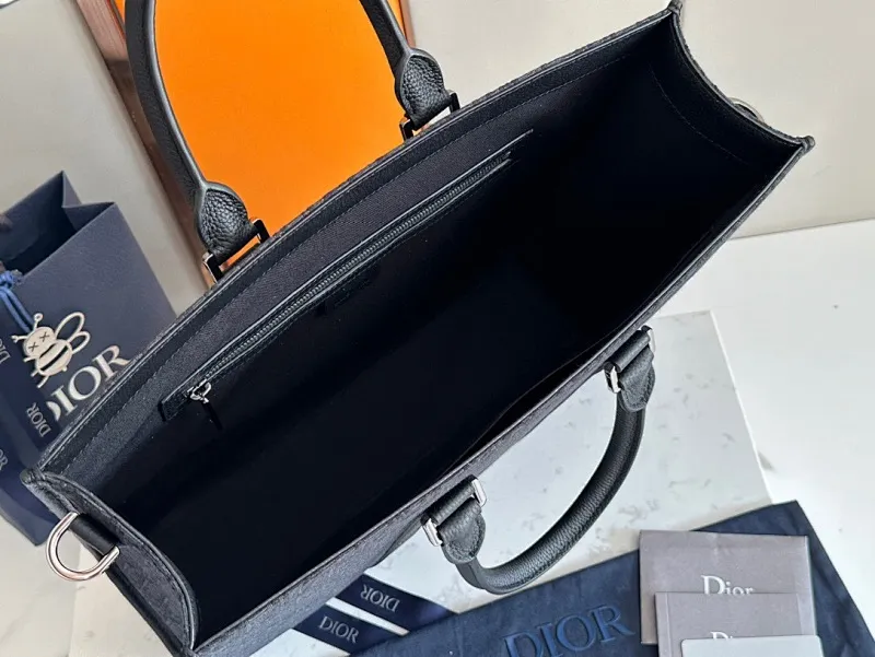 All categories 💚 Top version men’s bags 💚 DIOR 2025 official website new DIOR handbag