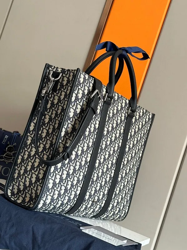 All categories 💚 Top version men’s bags 💚 DIOR 2025 official website new DIOR handbag