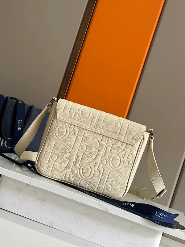 All categories 💚 Top version men’s bags 💚 DIOR 2025 official website new DIOR crossbody bag