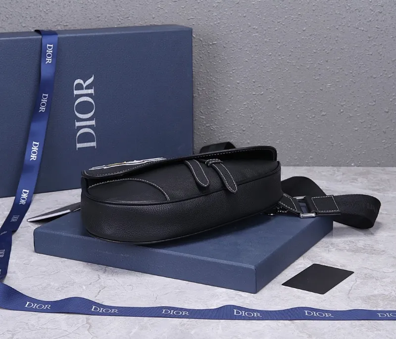 All categories 💚 Top version men’s bags 💚 DIOR 2025 official website new DIOR crossbody bag