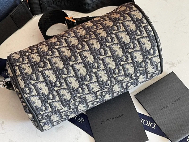 All categories 💚 Top version men’s bags 💚 DIOR 2025 official website new DIOR crossbody bag