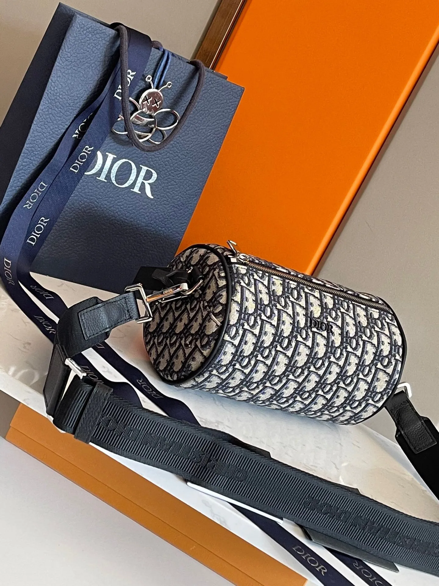 All categories 💚 Top version men’s bags 💚 DIOR 2025 official website new DIOR crossbody bag