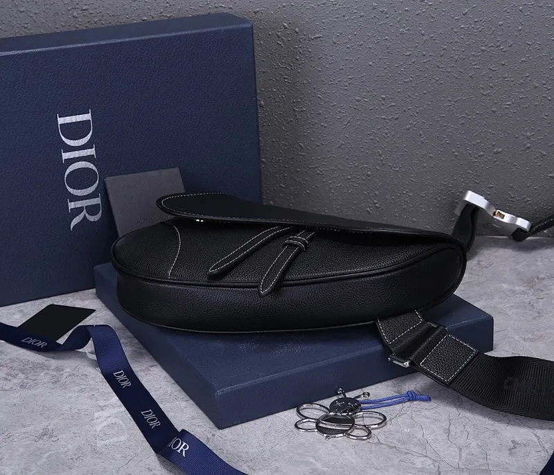 All categories 💚 Top version men’s bags 💚 DIOR 2025 official website new DIOR crossbody bag