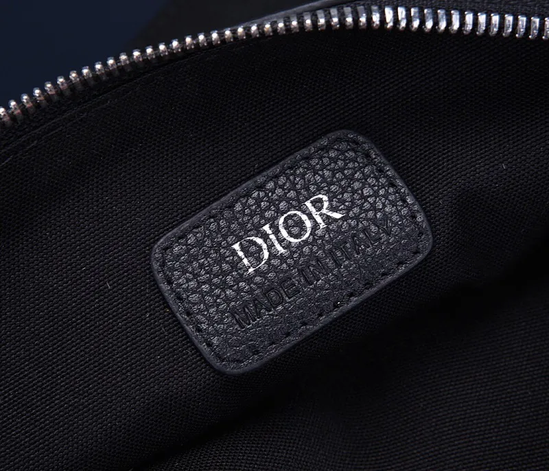 All categories 💚 Top version men’s bags 💚 DIOR 2025 official website new DIOR crossbody bag