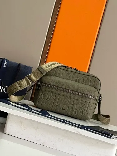 All categories 💚 Top version men’s bags 💚 DIOR 2025 official website new DIOR crossbody bag