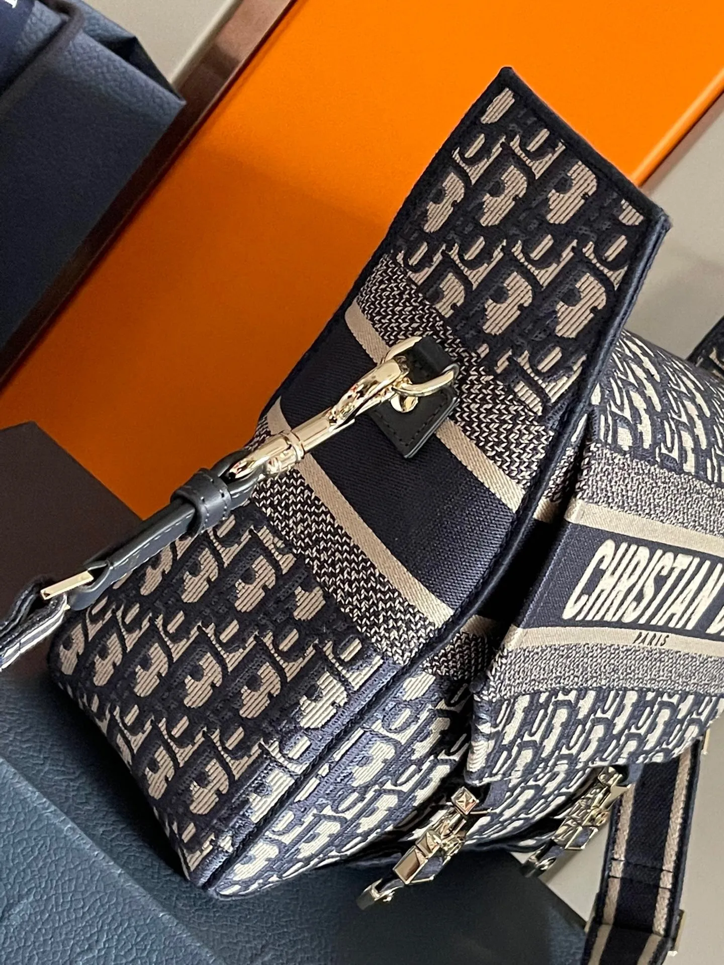All categories 💚 Top version men’s bags 💚 DIOR 2025 official website new DIOR crossbody bag