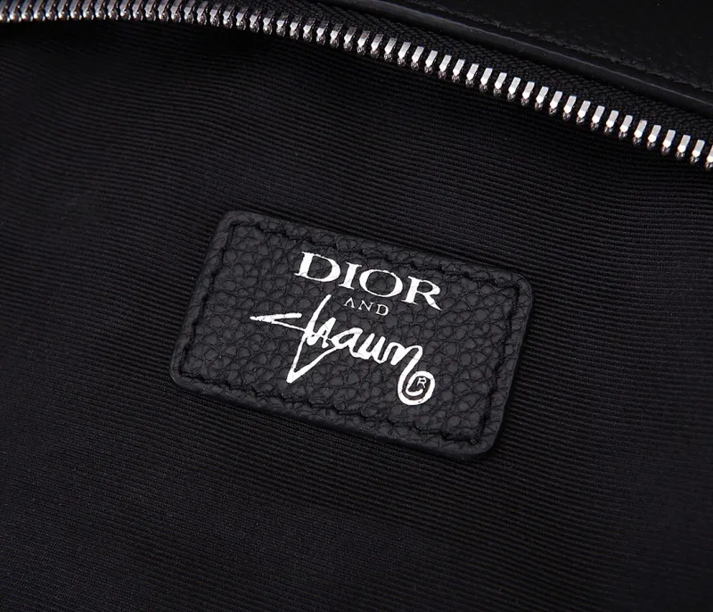 All categories 💚 Top version men’s bags 💚 DIOR 2025 official website new DIOR crossbody bag
