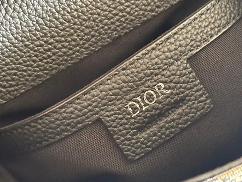 All categories 💚 Top version men’s bags 💚 DIOR 2025 official website new DIOR crossbody bag