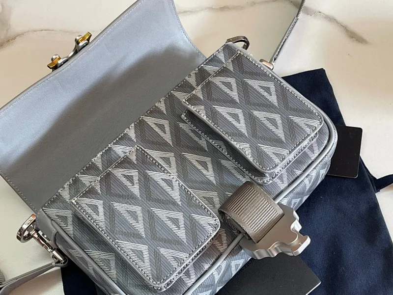 All categories 💚 Top version men’s bags 💚 DIOR 2025 official website new DIOR crossbody bag