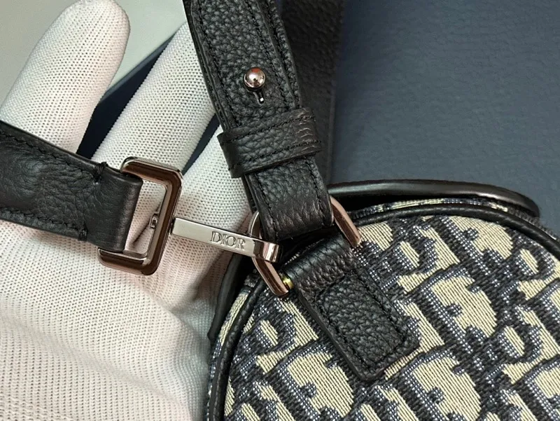 All categories 💚 Top version men’s bags 💚 DIOR 2025 official website new DIOR crossbody bag