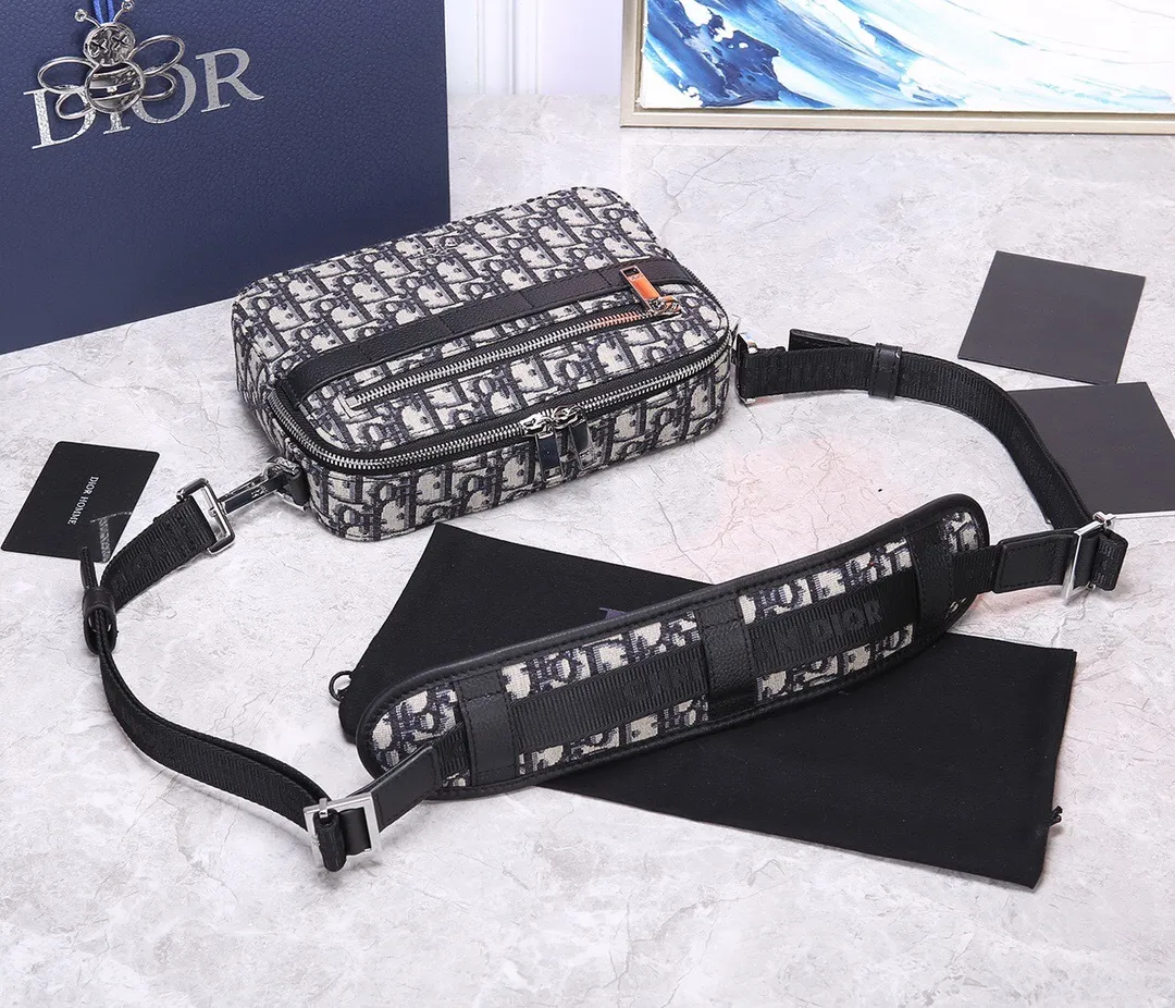 All categories 💚 Top version men’s bags 💚 DIOR 2025 official website new DIOR crossbody bag