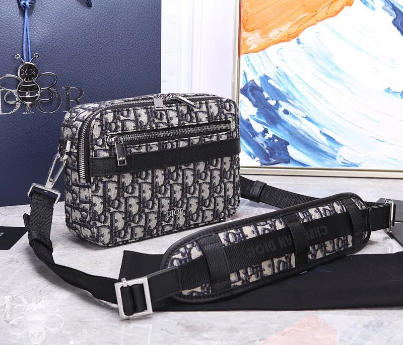All categories 💚 Top version men’s bags 💚 DIOR 2025 official website new DIOR crossbody bag