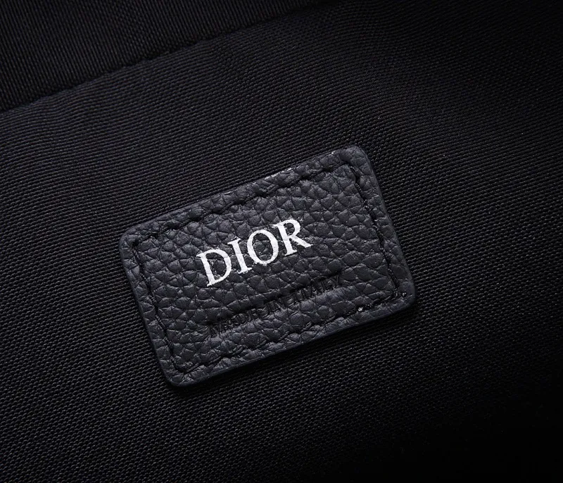 All categories 💚 Top version men’s bags 💚 DIOR 2025 official website new DIOR crossbody bag