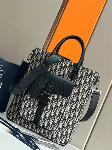 All categories 💚 Top version men’s bags 💚 DIOR 2025 official website new DIOR handbag