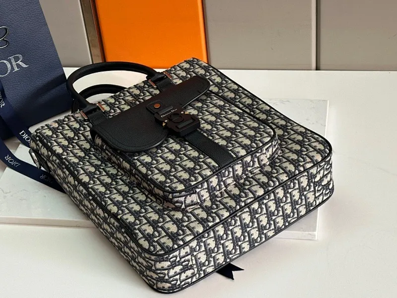 All categories 💚 Top version men’s bags 💚 DIOR 2025 official website new DIOR handbag