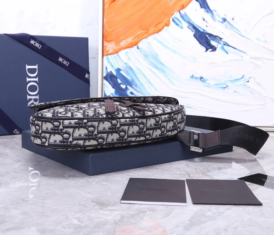 All categories 💚 Top version men’s bags 💚 DIOR 2025 official website new DIOR crossbody bag