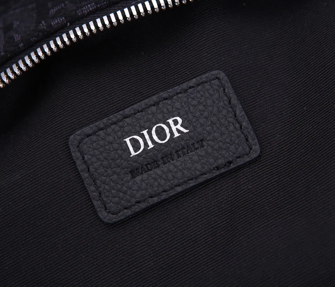 All categories 💚 Top version men’s bags 💚 DIOR 2025 official website new DIOR crossbody bag