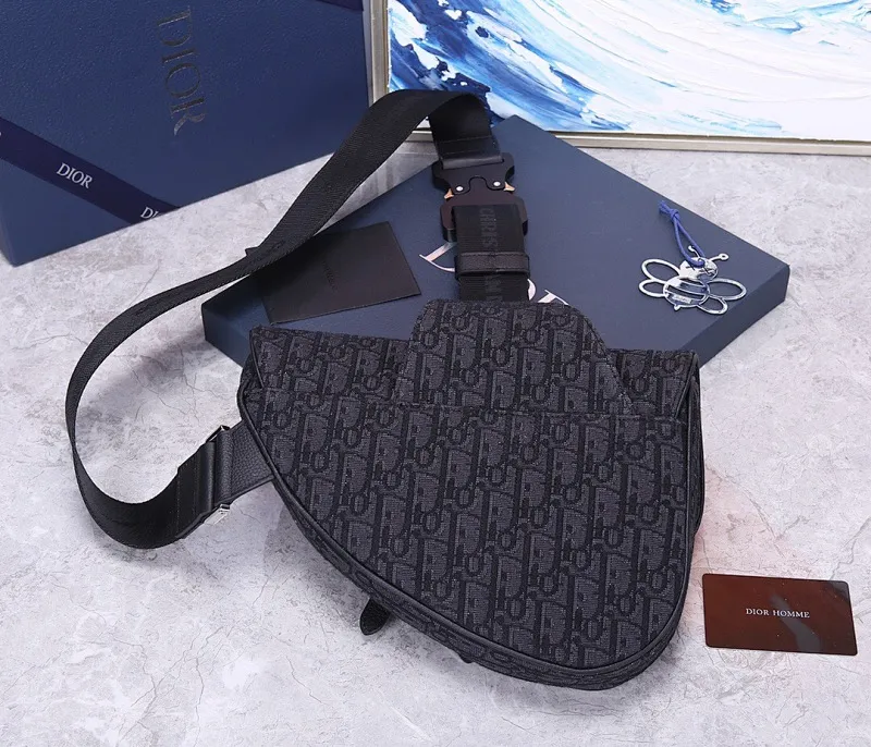 All categories 💚 Top version men’s bags 💚 DIOR 2025 official website new DIOR crossbody bag