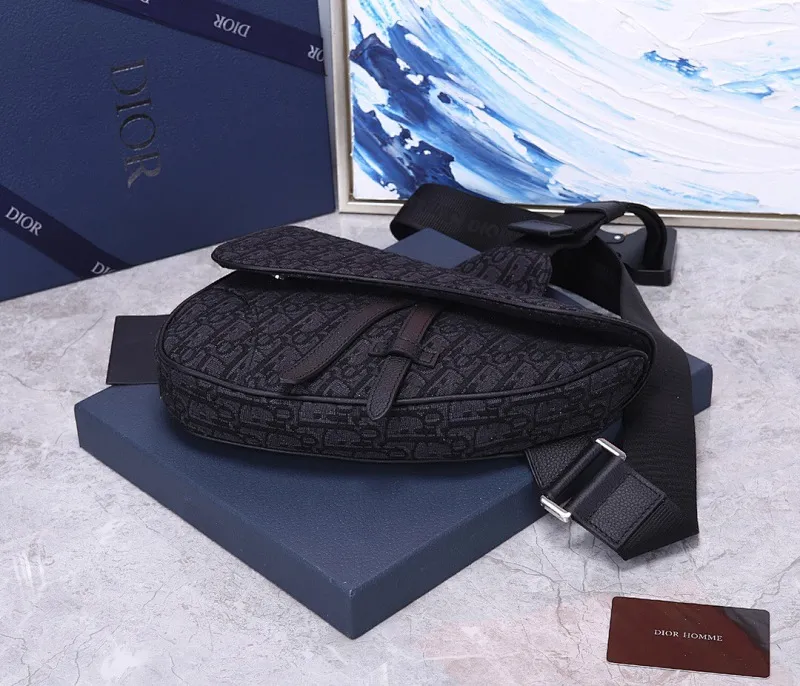 All categories 💚 Top version men’s bags 💚 DIOR 2025 official website new DIOR crossbody bag