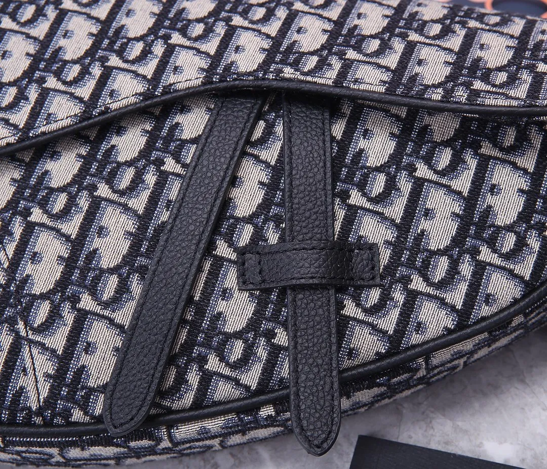All categories 💚 Top version men’s bags 💚 DIOR 2025 official website new DIOR crossbody bag