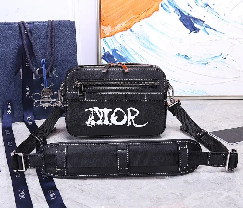 All categories 💚 Top version men’s bags 💚 DIOR 2025 official website new DIOR crossbody bag