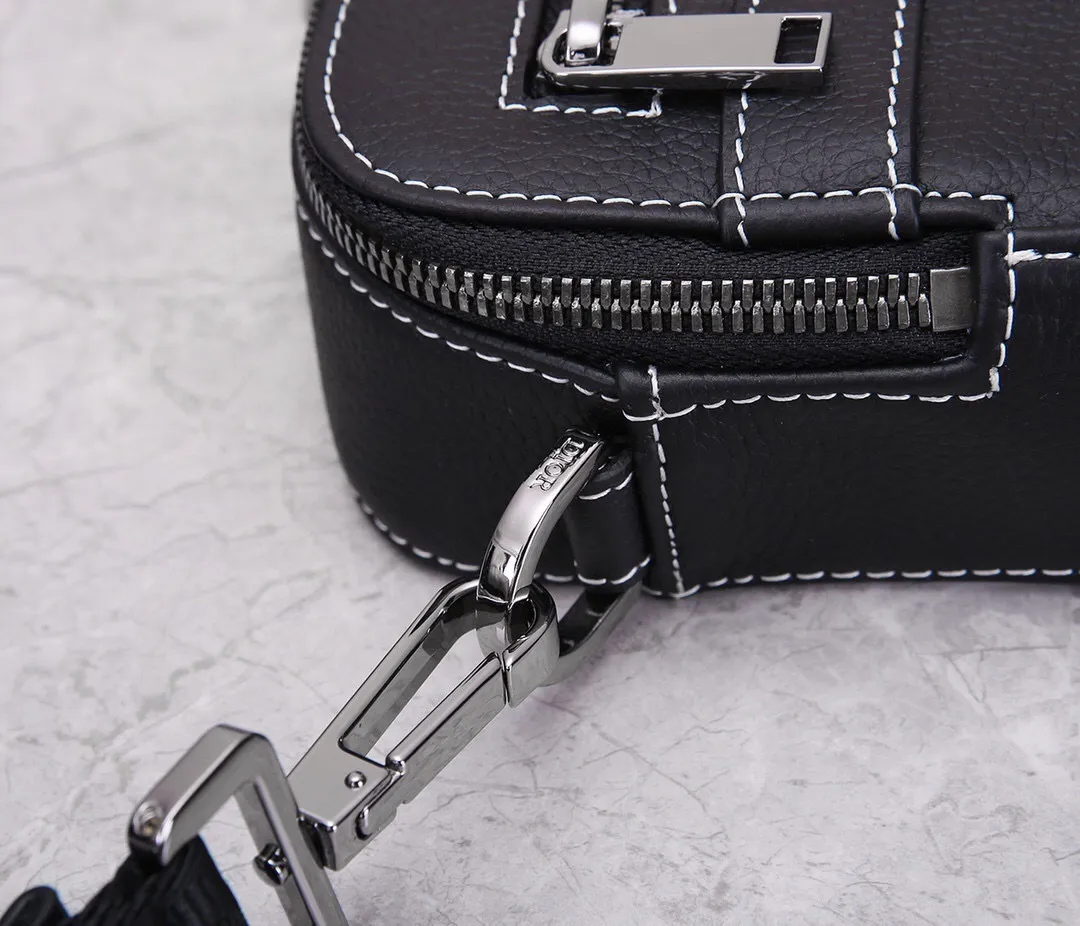 All categories 💚 Top version men’s bags 💚 DIOR 2025 official website new DIOR crossbody bag