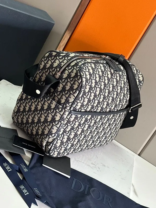 All categories 💚 Top version men’s bags 💚 DIOR 2025 official website new DIOR mother and baby bag