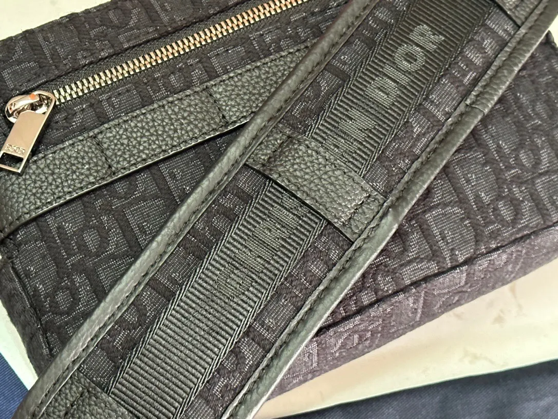 All categories 💚 Top version men’s bags 💚 DIOR 2025 official website new DIOR crossbody bag