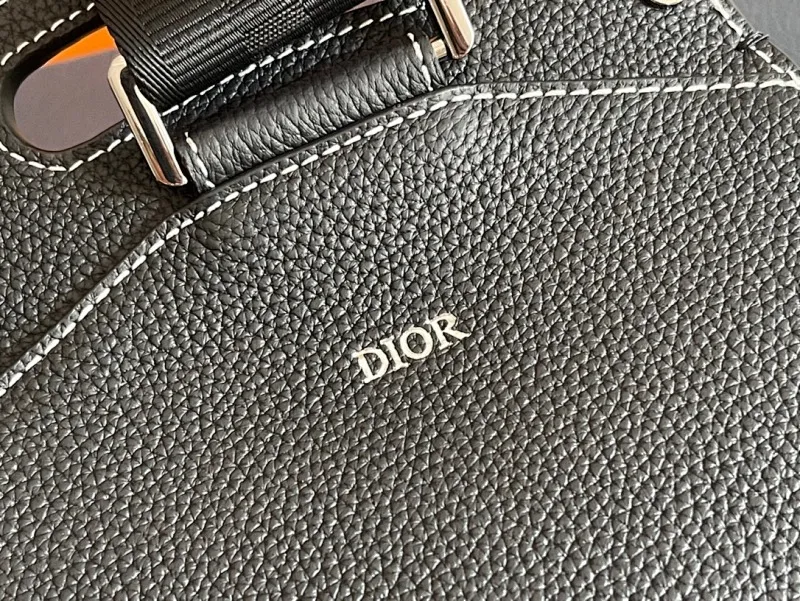 All categories 💚 Top version men’s bags 💚 DIOR 2025 official website new DIOR crossbody bag