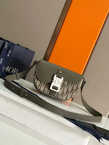 All categories 💚 Top version men’s bags 💚 DIOR 2025 official website new DIOR crossbody bag