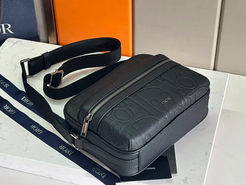 All categories 💚 Top version men’s bags 💚 DIOR 2025 official website new DIOR crossbody bag