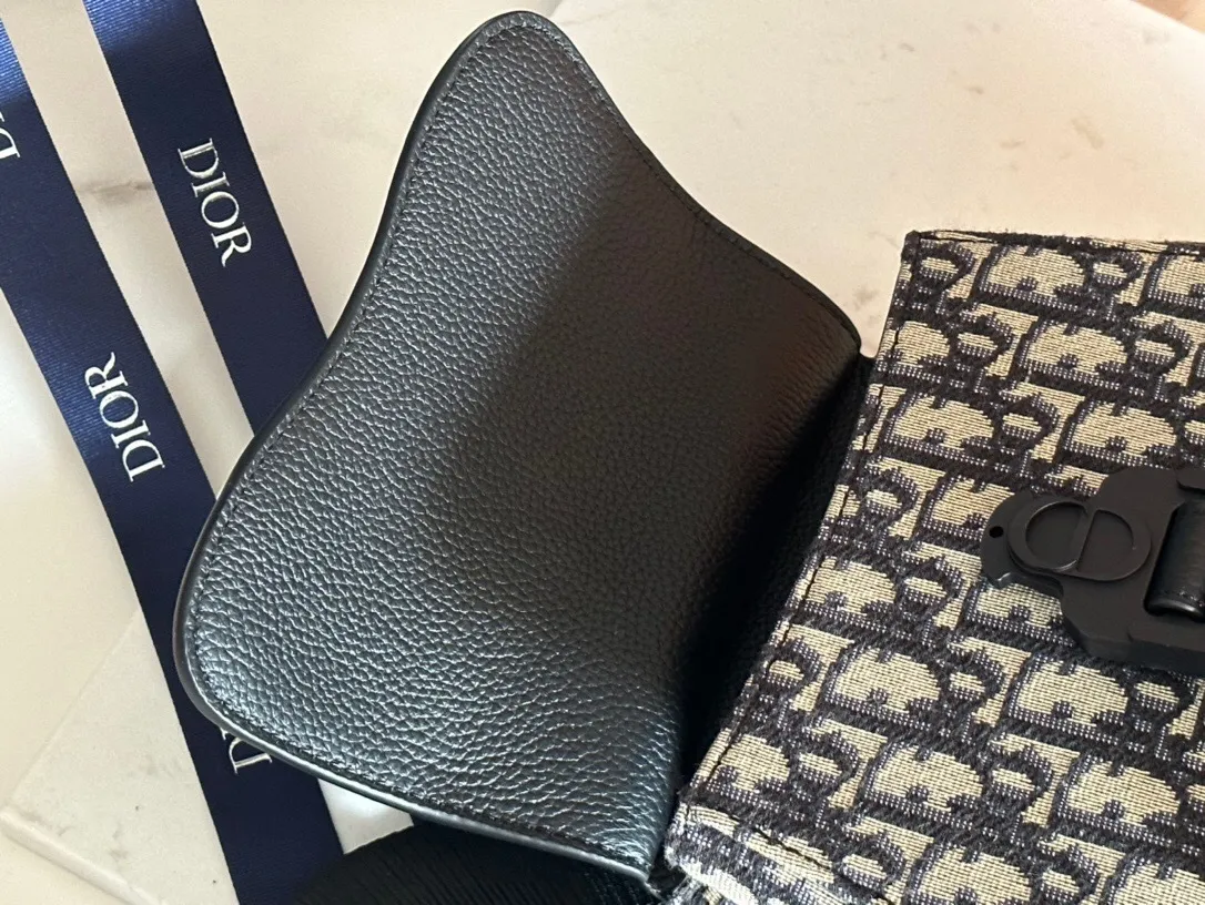 All categories 💚 Top version men’s bags 💚 DIOR 2025 official website new DIOR crossbody bag