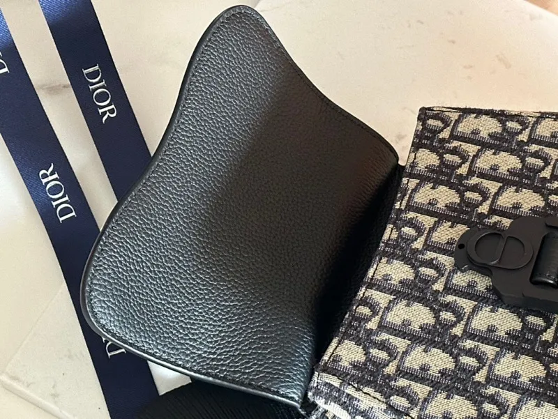 All categories 💚 Top version men’s bags 💚 DIOR 2025 official website new DIOR crossbody bag