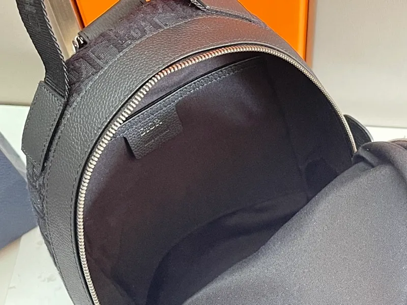 All categories 💚 Top version men’s bags 💚 DIOR 2025 official website new DIOR chest bag