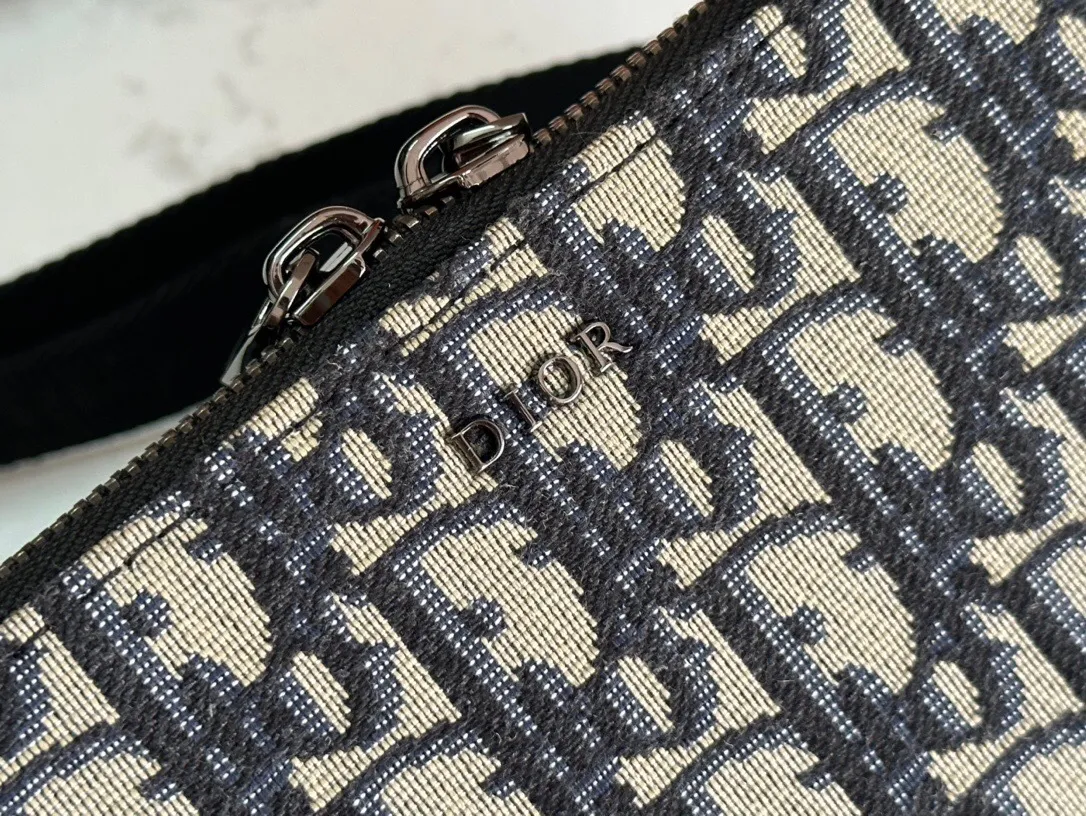 All categories 💚 Top version men’s bags 💚 DIOR 2025 official website new DIOR crossbody bag