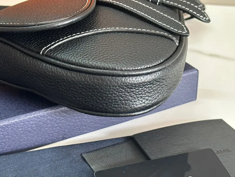 All categories 💚 Top version men’s bags 💚 DIOR 2025 official website new DIOR crossbody bag